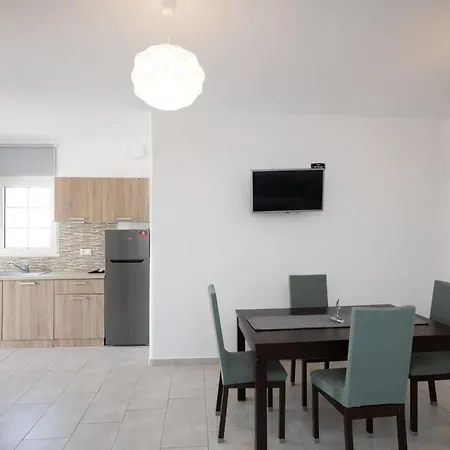 公寓 1 Bd Ginger Gold Apt Getaway With Shared Pool