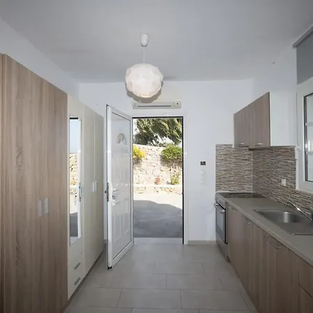 1 Bd Ginger Gold Apt Getaway With Shared Pool
